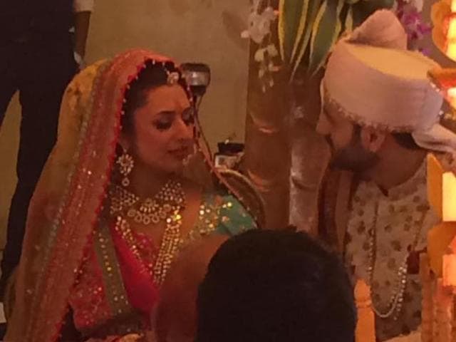 Divyanka Tripathi and Vivek Dahiya during their wedding ceremony on Friday in Bhopal. The popular TV actors from Yeh Hai Mohabbatein decided to tie the knot after dating for a few months. (SnehalSahay/Facebook)