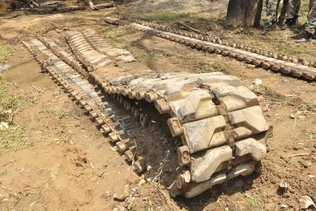 Parts of the Patton tank when it was being taken away from Nehru Park in Gurdaspur. (HT Photo) Parts of the Patton tank when it was being taken away from Nehru Park in Gurdaspur. (HT Photo)