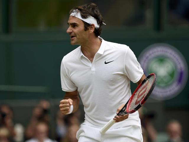 Switzerland's Roger Federer celebrates during his match against Canada's Milos Raonic. (REUTERS) 