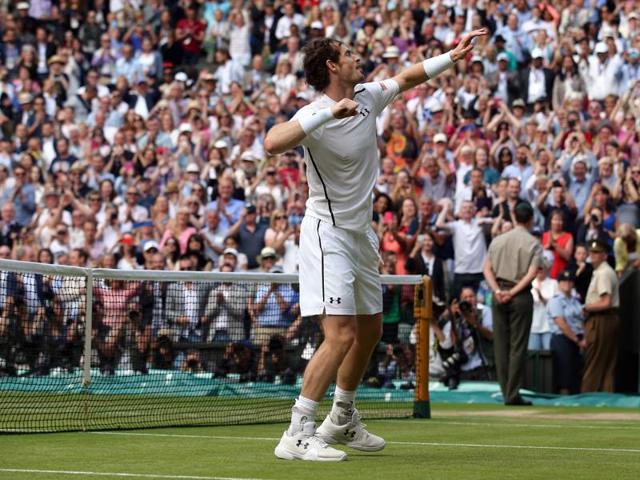 Great Britain's Andy Murray celebrates winning his match against Czech Republic's Tomas Berdych. (REUTERS) 