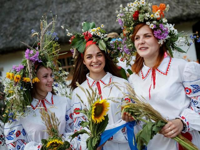 Ivana Kupala: Ukraine celebrates its pagan past with flowers and frills ...