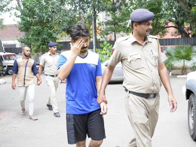 The accused Rahul (25) in blue T-shirt and Sahil (19) being taken to court on Saturday. (Anil Dayal/HT Photo) The accused Rahul (25) in blue T-shirt and Sahil (19) being taken to court on Saturday. (Anil Dayal/HT Photo)