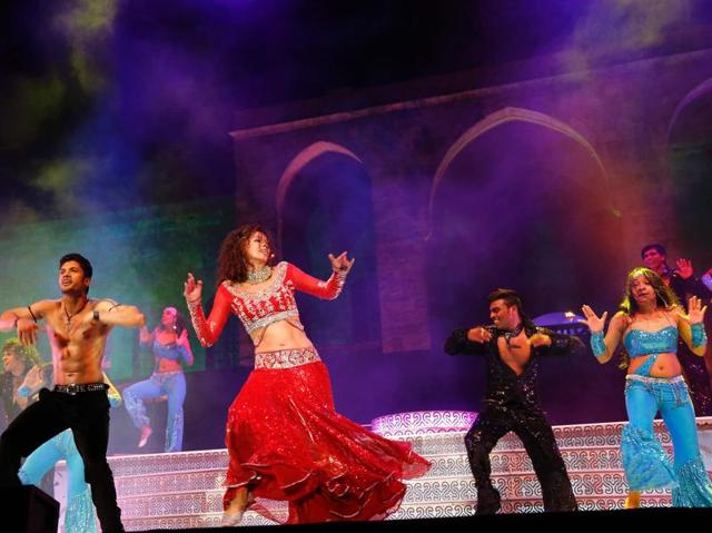 Indian dancers perform The Merchants of Bollywood in Lebanon on July 8, 2016. (AFP)