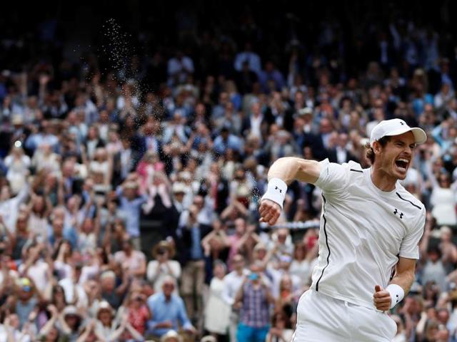 Britain's Andy Murray celebrates winning the men's singles final against Canada's Milos Raonic.(REUTERS)
