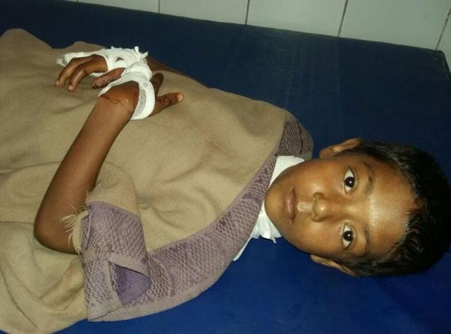 Police said the assailants had made cuts with a knife on the child’s fingers and wrist and were about to slit her throat ‘to please mother nature’ when her cries for help brought neighbours to her rescue. (HT Photo) Police said the assailants had made cuts with a knife on the child’s fingers and wrist and were about to slit her throat ‘to please mother nature’ when her cries for help brought neighbours to her rescue. (HT Photo)
