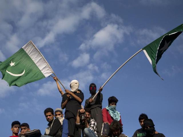 Days after Pakistani flags are waved during the funeral procession of Burhan Wani, British MP Bob Blackman said the whole of Kashmir must be reunited with India.(AP)