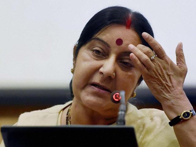 External Affairs Minister Sushma Swaraj tweeted that India is planning to evacuate its nationals from South Sudan, which is on the brink of an all-out civil war.(PTI) External Affairs Minister Sushma Swaraj tweeted that India is planning to evacuate its nationals from South Sudan, which is on the brink of an all-out civil war.(PTI)