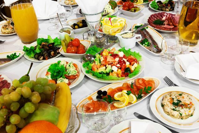Fruits when consumed with meat or foodgrains can begin to ferment in the stomach and cause problems. (Shutterstock) Fruits when consumed with meat or foodgrains can begin to ferment in the stomach and cause problems. (Shutterstock)