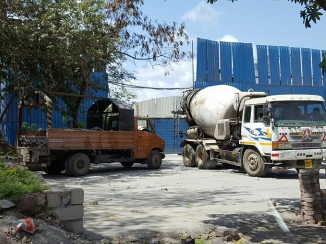 Meanwhile, a survey carried out by NGO Watchdog Foundation at five RMC plants that recently resumed operations at Malad, Nahur, Aarey and in close proximity of Sanjay Gandhi National Park, were found to be functioning without any water sprinkling facility, negligible green cover and no sewage treatment facility. (Godfrey Pimenta) Meanwhile, a survey carried out by NGO Watchdog Foundation at five RMC plants that recently resumed operations at Malad, Nahur, Aarey and in close proximity of Sanjay Gandhi National Park, were found to be functioning without any water sprinkling facility, negligible green cover and no sewage treatment facility. (Godfrey Pimenta)