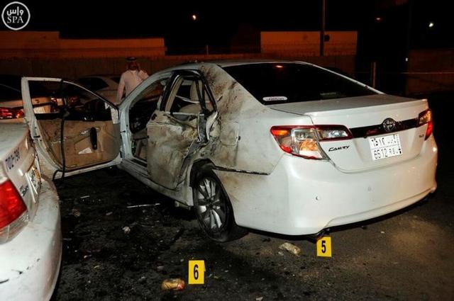 A damaged car is seen after a blast near the US consulate in Saudi Arabia's second city of Jeddah on July 4. (Reuters file ) A damaged car is seen after a blast near the US consulate in Saudi Arabia's second city of Jeddah on July 4. (Reuters file )