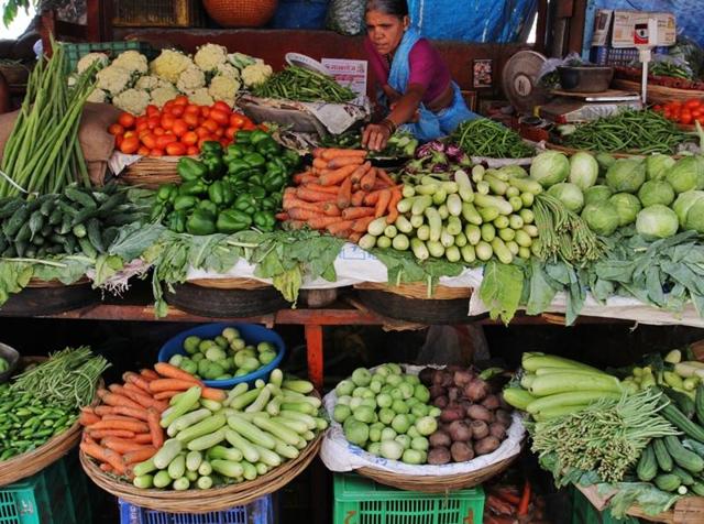 Thane, India - June 14, 2016: The city though have felt pre monsoon showers the monsoon has still not arrived. The delay in rain has resulted in soaring prices of vegetables in the city markets in Thane, India, on Tuesday day, June 14, 2016.(Photo by Praful Gangurde/Hindustan Times)