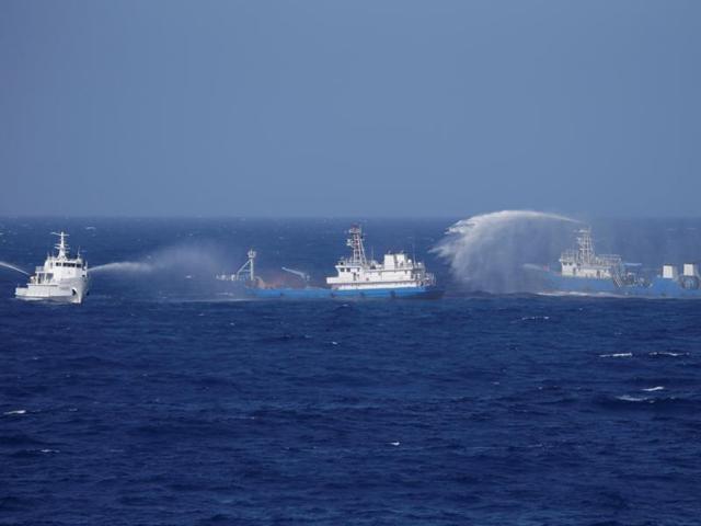 Chinese dredging vessels are purportedly seen in the waters around Mischief Reef in the disputed Spratly Islands in the South China Sea in this still image from video taken by a P-8A Poseidon surveillance aircraft provided by the United States Navy May 21, 2015. U.S. (Reuters) Chinese dredging vessels are purportedly seen in the waters around Mischief Reef in the disputed Spratly Islands in the South China Sea in this still image from video taken by a P-8A Poseidon surveillance aircraft provided by the United States Navy May 21, 2015. U.S. (Reuters)