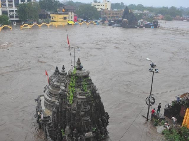Ramkund in Nashik was flooded after heavy rain on Sunday. (Mayur Bargaje)
