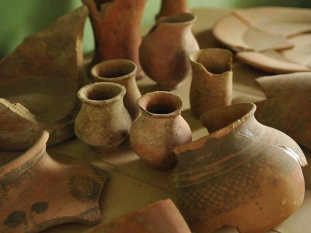 File photo of painted Harappan pottery found during excavation at a site in Rakhigarhi, 90 minutes east of Hisar in Haryana. A debate is on in US state of California whether ‘South Asia’ should replace ‘India’ as more representative of the geographical spread of early civilisations on the subcontinent. (Saumya Khandelwal / HT Photo) File photo of painted Harappan pottery found during excavation at a site in Rakhigarhi, 90 minutes east of Hisar in Haryana. A debate is on in US state of California whether ‘South Asia’ should replace ‘India’ as more representative of the geographical spread of early civilisations on the subcontinent. (Saumya Khandelwal / HT Photo)