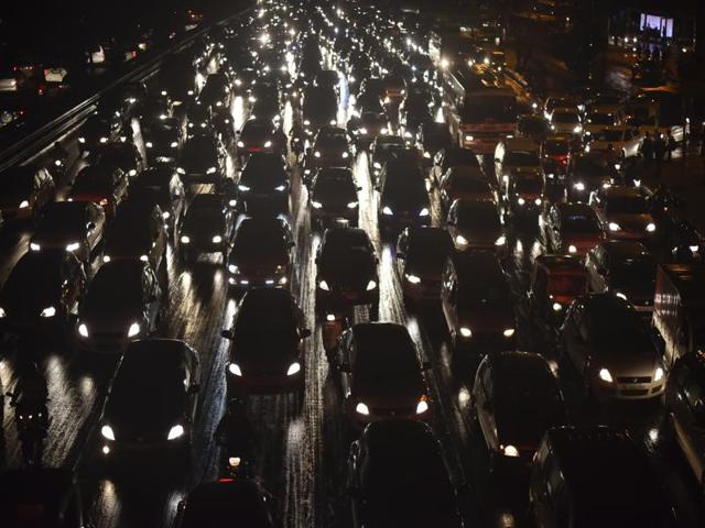 Several areas of the city, including Munirka, Lajpat Nagar, Old Delhi, Rohini, Vikas Puri, Naraina, Delhi Cantonment and Patparganj, witnessed waterlogging and traffic snarls after Thursday’s rainfall. (Ravi Choudhary/HT Photo) Several areas of the city, including Munirka, Lajpat Nagar, Old Delhi, Rohini, Vikas Puri, Naraina, Delhi Cantonment and Patparganj, witnessed waterlogging and traffic snarls after Thursday’s rainfall. (Ravi Choudhary/HT Photo)