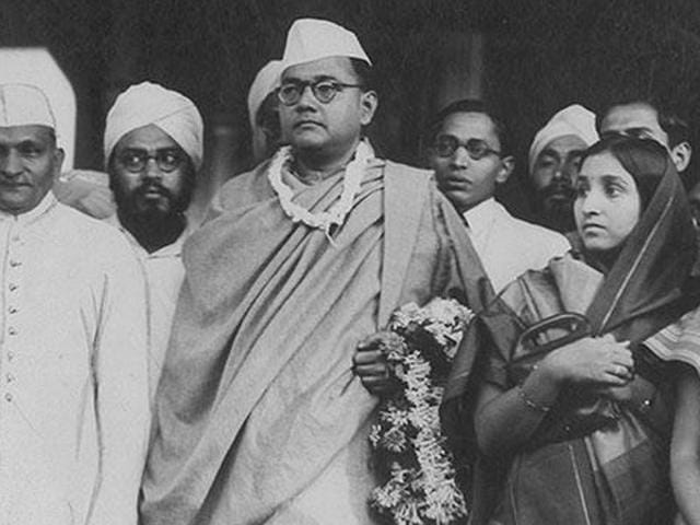 Amlan Kusum Ghosh has said that since direct, circumstantial and scientific evidences identify Gumnami Baba as Netaji, he has chosen to base his film on the baba.(HT Photo)