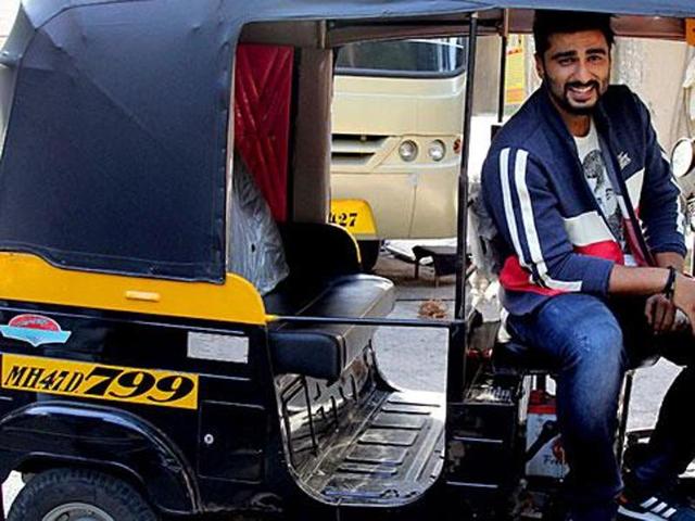 Arjun Kapoor spotted shooting for a commercial in Mumbai on September 4, 2015. (AFP Photo) Arjun Kapoor spotted shooting for a commercial in Mumbai on September 4, 2015. (AFP Photo)