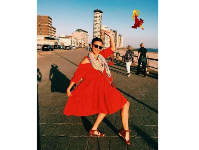 The red dancing lady spotted at Vlissingen Boulevard, Netherlands. (Instagram/vingersnijdendekeukenprinses) The red dancing lady spotted at Vlissingen Boulevard, Netherlands. (Instagram/vingersnijdendekeukenprinses)