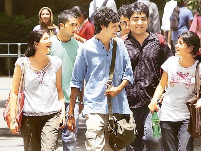 Delhi University colleges are likely to start the new academic session this week with classes beginning from Wednesday. (Sonu Mehta/HT file) Delhi University colleges are likely to start the new academic session this week with classes beginning from Wednesday. (Sonu Mehta/HT file)