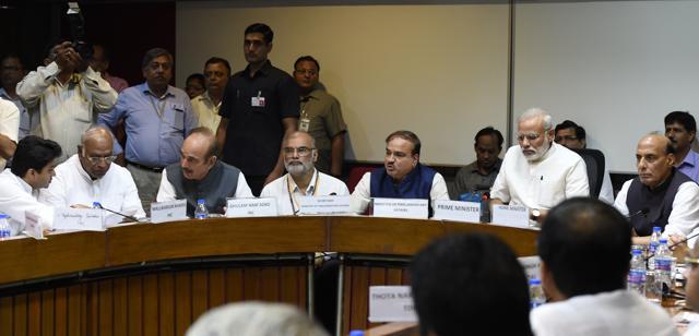 Prime Minister Narendra Modi with home minister Rajnath Singh and Congress leaders Mallikarjun Kharge, Ghulam Nabi Azad, Jyotiraditya Scindia at an all-party meet ahead of the monsoon session, at Parliament House in New Delhi. (Arvind Yadav/HT Photo) Prime Minister Narendra Modi with home minister Rajnath Singh and Congress leaders Mallikarjun Kharge, Ghulam Nabi Azad, Jyotiraditya Scindia at an all-party meet ahead of the monsoon session, at Parliament House in New Delhi. (Arvind Yadav/HT Photo)