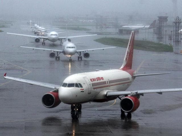Mumbai, India - 23 June 2015 : Domestic and International flights lined up for take off at Chhatrapati Shivaji International Airport in Mumbai, India, on Tuesday, June 23, 2015. As heavy rains affected flight operations by up to 30 minutes at the city airport. (Photo by Pramod Thakur/ Hindustan Times)(Hindustan Times)