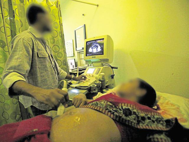 640px x 480px - Gujarat doctor, midwife held for sex determination - Hindustan Times