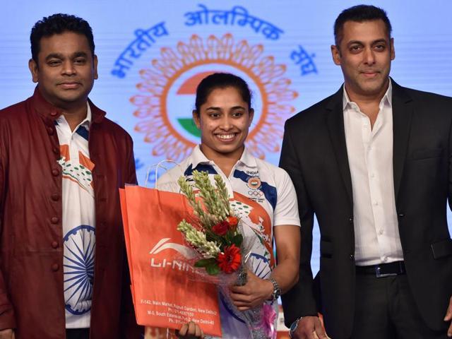 Indian gymnast Dipa Karmakar is flanked by Indian Bollywood actor Salman Khan and music composer AR Rahman. (AFP Photo) Indian gymnast Dipa Karmakar is flanked by Indian Bollywood actor Salman Khan and music composer AR Rahman. (AFP Photo)