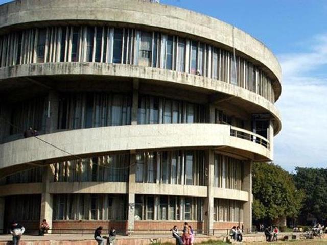 In the first week of May, the standing committee comprising professor SK Mehta, professor Upinder Sawhney, professor Rajat Sandhir and assistant registrar (establishment) said in a report that it was of the ‘considered opinion that there is no substance in the complaint’ filed by her. (HT File Photo) In the first week of May, the standing committee comprising professor SK Mehta, professor Upinder Sawhney, professor Rajat Sandhir and assistant registrar (establishment) said in a report that it was of the ‘considered opinion that there is no substance in the complaint’ filed by her. (HT File Photo)