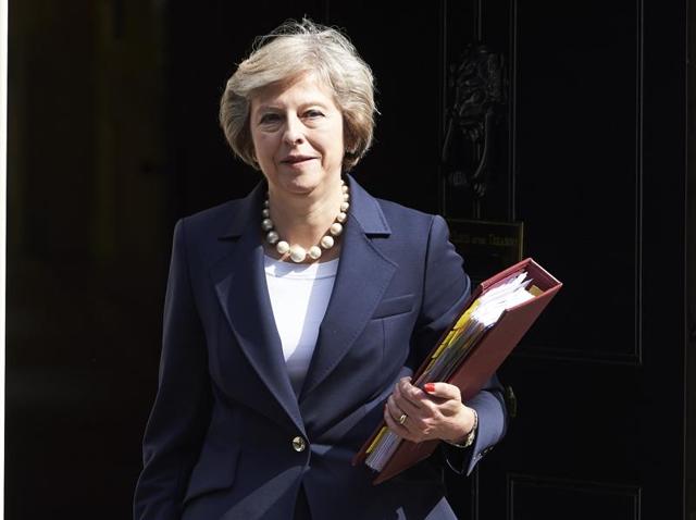 Talks between German Chancellor Angela Merkel and British Prime Minister Theresa May is likely to be dominated by discussion of Britain leaving the EU, trading relationship between the two countries, the migration crisis and Islamist terrorism among others. (AFP Photo) Talks between German Chancellor Angela Merkel and British Prime Minister Theresa May is likely to be dominated by discussion of Britain leaving the EU, trading relationship between the two countries, the migration crisis and Islamist terrorism among others. (AFP Photo)