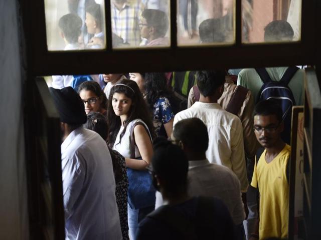 Admission opportunities in B.Sc (Hons) Maths exist for general students at Ramjas, Hansraj, Hindu and Kirorimal colleges in the cut-off range 94.5-96%. (Saumya Khandelwal/HT PHOTO)