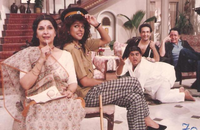 Shekhar Suman, along with Deven Bhojani, who played the role of a house servant, amassed a lot of popularity. Shekhar Suman, along with Deven Bhojani, who played the role of a house servant, amassed a lot of popularity.