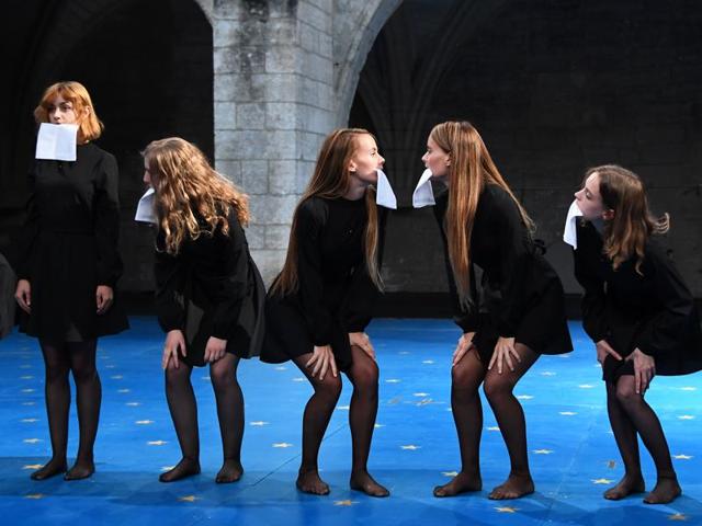 Dancers perform during a rehearsal of the play ‘Que hare yo con esta espada?’ (And what will I do with this sword?) by Spanish director Angelica Liddell. (AFP) Dancers perform during a rehearsal of the play ‘Que hare yo con esta espada?’ (And what will I do with this sword?) by Spanish director Angelica Liddell. (AFP)