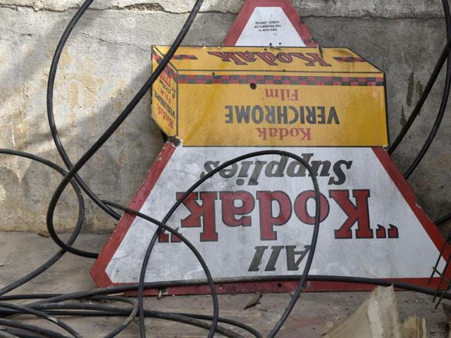 An official Kodak photographic supply certification accorded to the Mahattas. Moreover, they developed a reputation in towns close to Delhi for wedding photography and there became a saying: ‘If you want a marriage proposal to be successful , get the bride photographed at Mahatta’. (Saumya Khandelwal/HT PHOTO) An official Kodak photographic supply certification accorded to the Mahattas. Moreover, they developed a reputation in towns close to Delhi for wedding photography and there became a saying: ‘If you want a marriage proposal to be successful , get the bride photographed at Mahatta’. (Saumya Khandelwal/HT PHOTO)