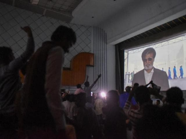 Crowd goes mad as Rajinikanth makes an entry in the film. (Pratik Chorge/HT Photo)