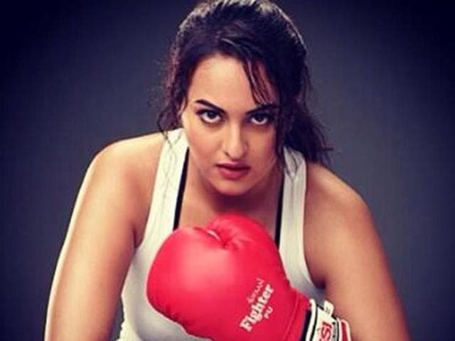 Slamming reports that she had spent a night with alleged beau Bunty Sajdeh, Sonakshi Sinha tweeted, “Want to know what they are smoking.”