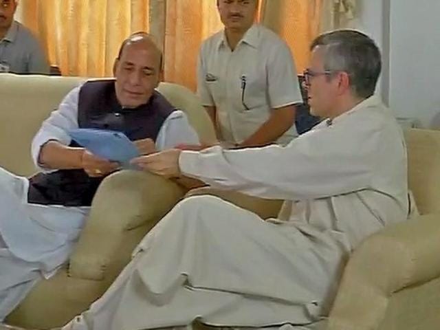 Union home minister Rajnath Singh interacts with National Conference leader Omar Abdullah in Srinagar. (ANI) Union home minister Rajnath Singh interacts with National Conference leader Omar Abdullah in Srinagar. (ANI)