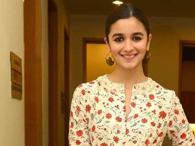 I want to do massive 'masala' movies: Alia Bhatt | Bollywood - Hindustan  Times