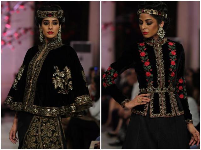 At Rohit Bal’s show models glided down the runway in lehengas with cape jackets, anarkalis with robes and bandhgalas over jodhpuris. The headgears adorned by the models couldn’t be missed. (Rajessh Kashyap/HT Photo) At Rohit Bal’s show models glided down the runway in lehengas with cape jackets, anarkalis with robes and bandhgalas over jodhpuris. The headgears adorned by the models couldn’t be missed. (Rajessh Kashyap/HT Photo)