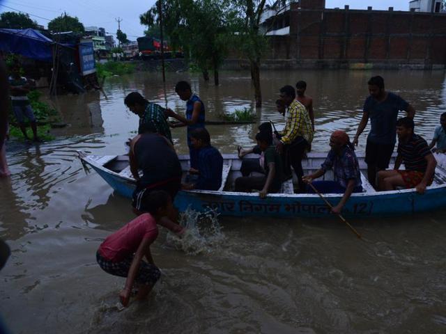 In the recent floods, at least 35 people had died and over 3.4 lakh people were affected across the state. (HT photo) In the recent floods, at least 35 people had died and over 3.4 lakh people were affected across the state. (HT photo)