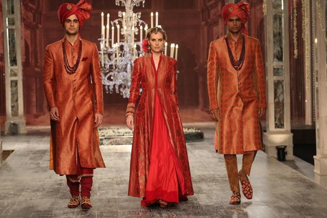 A model showcases a panelled, layered anarkali by designer Tarun Tahiliani, which looks like a no-fuss lehenga.