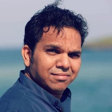 An IIM graduate and Kalam’s student, Srijan Pal Singh left his high-paying job to work closely with Kalam. An IIM graduate and Kalam’s student, Srijan Pal Singh left his high-paying job to work closely with Kalam.