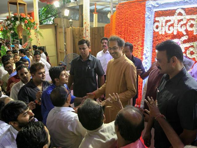 Shiv Sena supporters greet Shiv Sena leader Uddhav Thackeray at his residence in Mumbai on his birthday on July 27, 2015. He has a 24x7 Z security cordon of at least 14 security personnel for himself and his family, according to 2014 media reports. (Vijaynand Gupta/HT PHOTO) Shiv Sena supporters greet Shiv Sena leader Uddhav Thackeray at his residence in Mumbai on his birthday on July 27, 2015. He has a 24x7 Z security cordon of at least 14 security personnel for himself and his family, according to 2014 media reports. (Vijaynand Gupta/HT PHOTO)