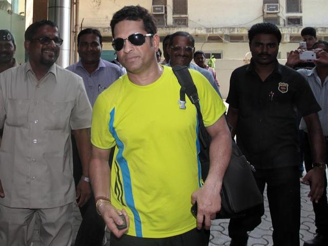 Cricket legend Sachin Tendulkar walks out of the Wankhede Stadium in Mumbai after a practice session. Media reports in 2014 said the former batsman was among the 19 VIPs in Maharashtra who have Y category security. The Y category entails 11 personnel standing guard and also includes two personal security officers. (Vijayanand gupta/HT PHOTO) Cricket legend Sachin Tendulkar walks out of the Wankhede Stadium in Mumbai after a practice session. Media reports in 2014 said the former batsman was among the 19 VIPs in Maharashtra who have Y category security. The Y category entails 11 personnel standing guard and also includes two personal security officers. (Vijayanand gupta/HT PHOTO)