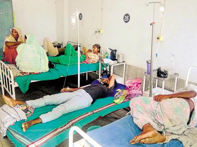 Diarrhoea patients at the Civil Hospital, Moga, on Monday. (HT Photo) Diarrhoea patients at the Civil Hospital, Moga, on Monday. (HT Photo)