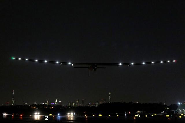 Bertrand Piccard pilots the Solar Impulse 2 aircraft from John F Kennedy International Airport in New York early on June 20, 2016. (AFP File photo) Bertrand Piccard pilots the Solar Impulse 2 aircraft from John F Kennedy International Airport in New York early on June 20, 2016. (AFP File photo)