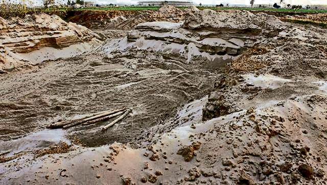 The Sutlej river basin, plundered over the years at Jodhwal and several other villages of Ludhiana district. (HT File Photo) The Sutlej river basin, plundered over the years at Jodhwal and several other villages of Ludhiana district. (HT File Photo)