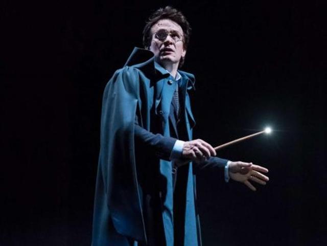 How brilliant does this image of a grown up Harry look?  (Twitter) 
