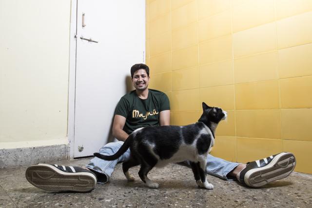 At the age of 20, he started acting in television serials while simultaneously writing and directing plays. “I started acting in Doordarshan’s Woh Hue Na Humare (2002)...” (aalok soni/Hindustan Times) At the age of 20, he started acting in television serials while simultaneously writing and directing plays. “I started acting in Doordarshan’s Woh Hue Na Humare (2002)...” (aalok soni/Hindustan Times)