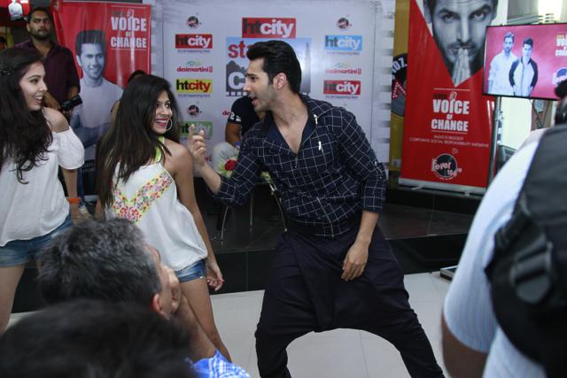 Varun Dhawan is gearing up for the release of Dishoom that hits theatres on Friday. (Photo: Waseem Gashroo/Hindustan Times) 