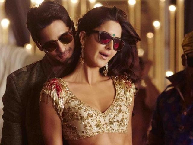 Punjabi rapper Badshah has recreated the song, and Amrik Singh and Kumaar have penned the additional lines for the rap version. Punjabi rapper Badshah has recreated the song, and Amrik Singh and Kumaar have penned the additional lines for the rap version.